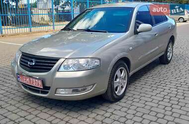 Седан Nissan Almera 2006 в Ужгороде
