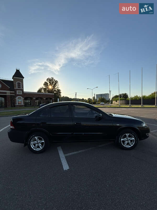 Седан Nissan Almera 2012 в Обухове