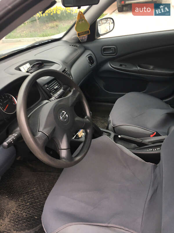 Хэтчбек Nissan Almera 2006 в Любаре фото 4 Хэтчбек Nissan Almera 2006 в Любаре