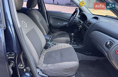 Седан Nissan Almera 2006 в 
