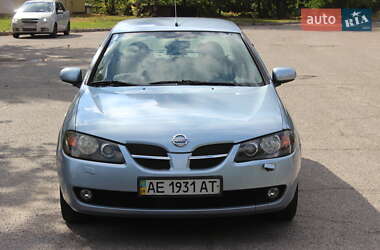 Седан Nissan Almera 2005 в  фото 3 Седан Nissan Almera 2005 в
