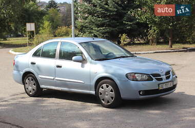 Седан Nissan Almera 2005 в  фото 5 Седан Nissan Almera 2005 в