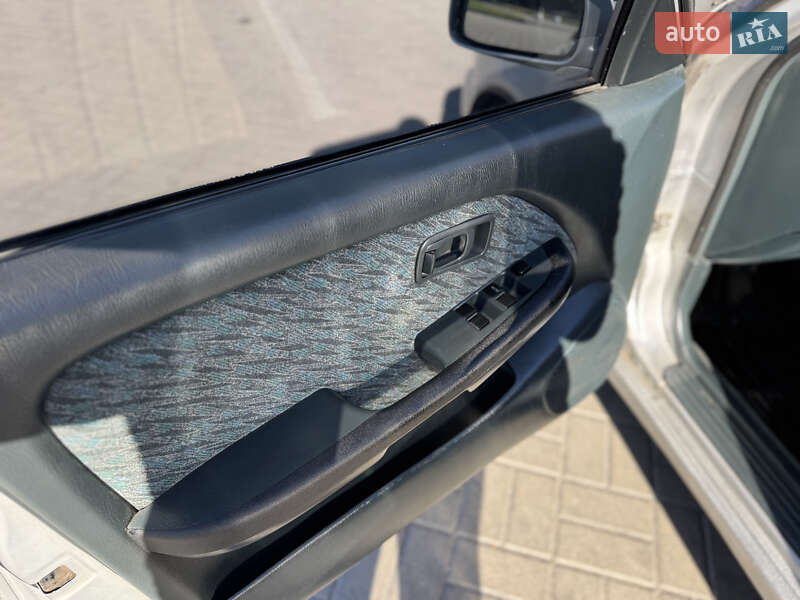 Седан Nissan Almera 1997 в Житомире фото 11 Седан Nissan Almera 1997 в Житомире