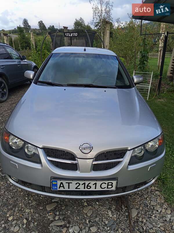Седан Nissan Almera 2003 в Драгобрате фото 2 Седан Nissan Almera 2003 в Драгобрате
