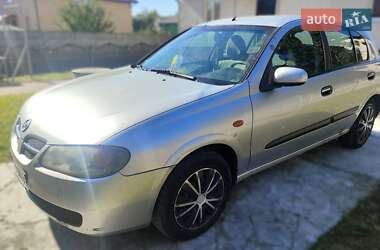Хэтчбек Nissan Almera 2003 в Львове