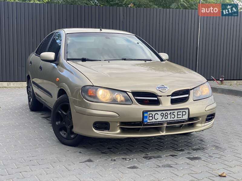 Nissan Almera 2004