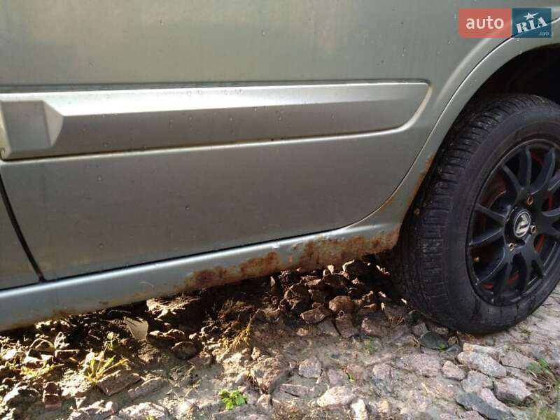Седан Nissan Almera 2007 в Броварах фото 15 Седан Nissan Almera 2007 в Броварах
