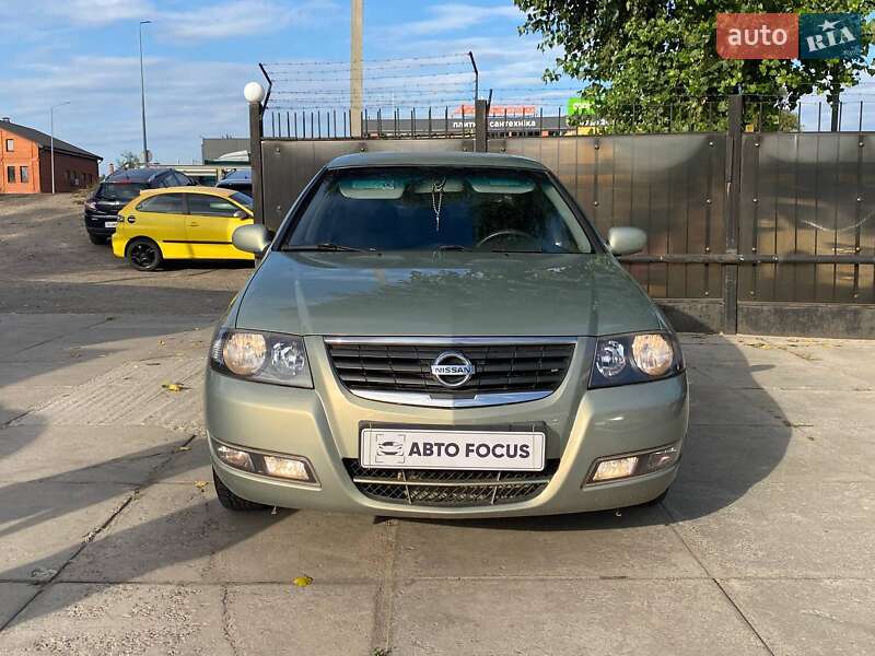 Седан Nissan Almera 2010 в Києві