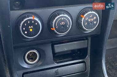 Седан Nissan Almera 2010 в 