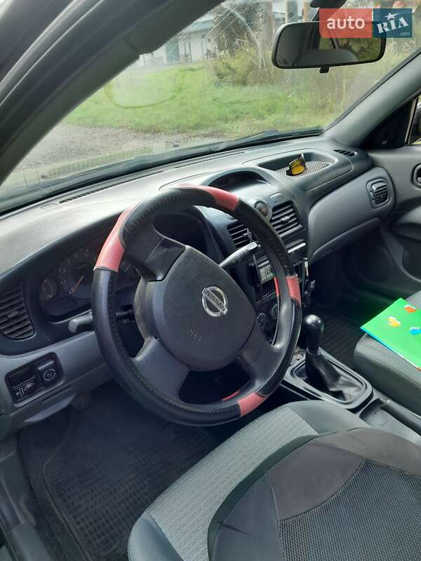 Седан Nissan Almera 2010 в Ужгороде фото 4 Седан Nissan Almera 2010 в Ужгороде