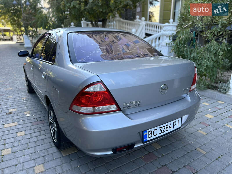 Седан Nissan Almera 2008 в Одессе