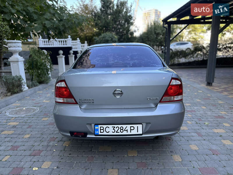 Седан Nissan Almera 2008 в Одессе
