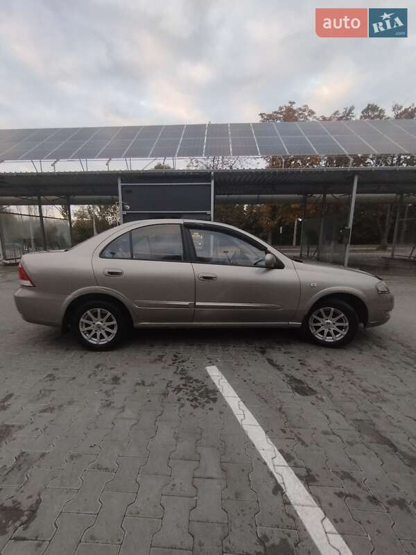 Седан Nissan Almera 2011 в Луцьку фото 2 Седан Nissan Almera 2011 в Луцьку