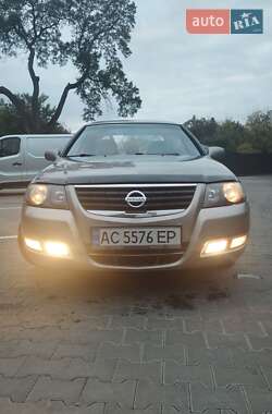Седан Nissan Almera 2011 в Луцке