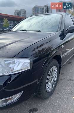 Седан Nissan Almera 2012 в 