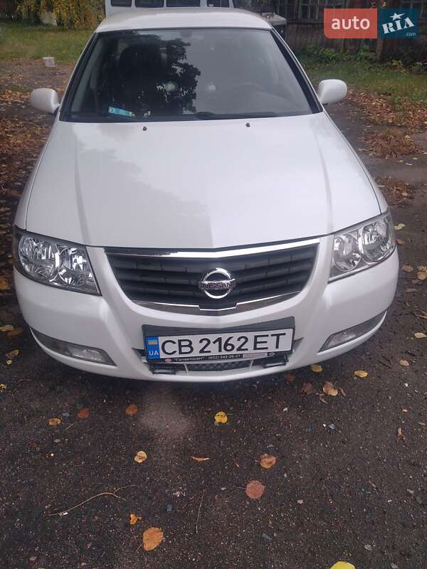 Nissan Almera 2012