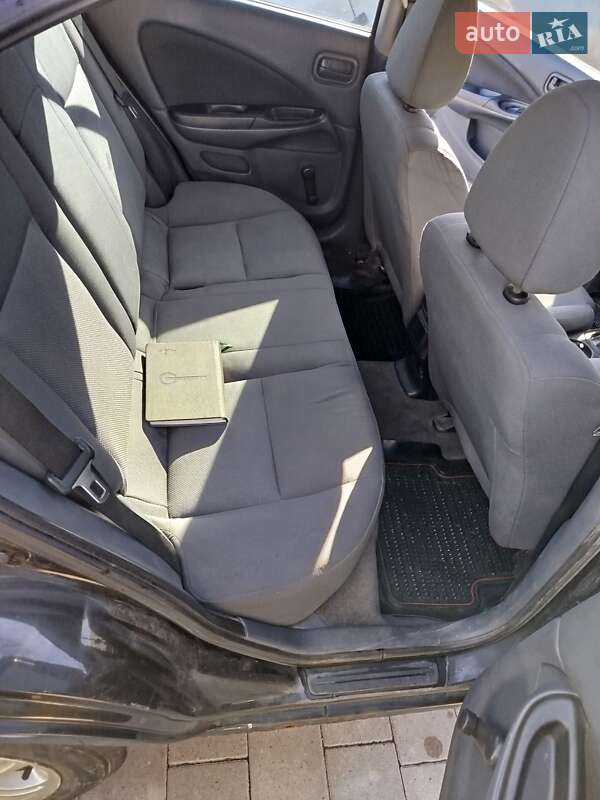 Седан Nissan Almera 2005 в Хмельницькому фото 19 Седан Nissan Almera 2005 в Хмельницькому