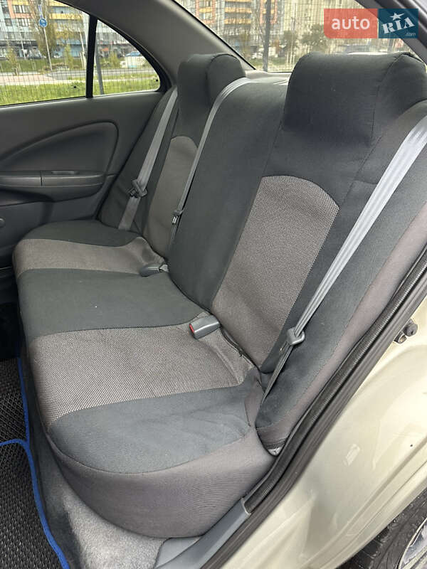 Седан Nissan Almera 2007 в Киеве фото 21 Седан Nissan Almera 2007 в Киеве