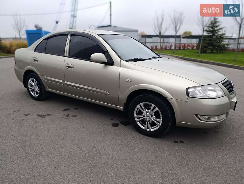 Седан Nissan Almera 2007 в Дніпрі