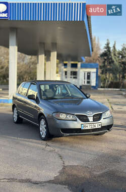 Хэтчбек Nissan Almera 2003 в Одессе
