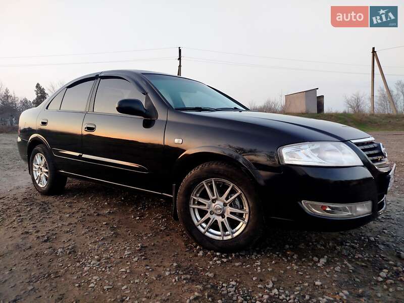 Седан Nissan Almera 2007 в Первомайске
