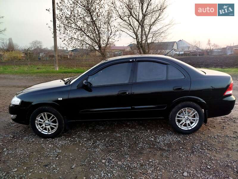 Седан Nissan Almera 2007 в Первомайске