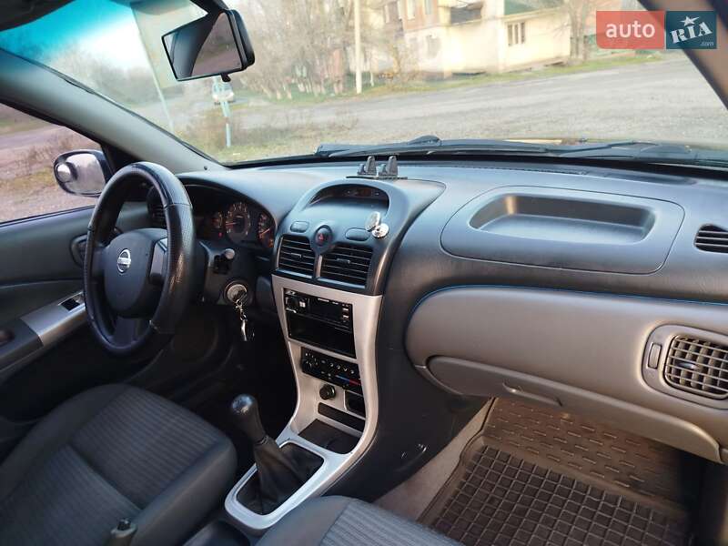 Седан Nissan Almera 2007 в Первомайске