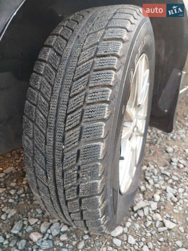 Седан Nissan Almera 2007 в Первомайске