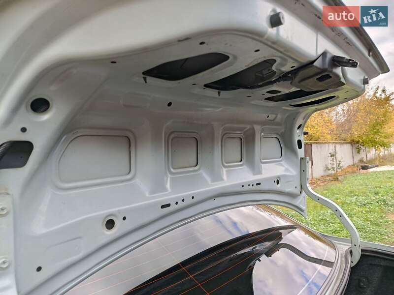 Седан Nissan Almera 2007 в Харькове фото 24 Седан Nissan Almera 2007 в Харькове