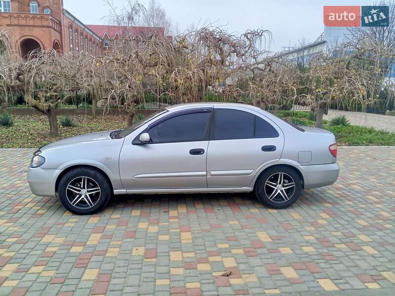 Седан Nissan Almera 2005 в Белгороде-Днестровском