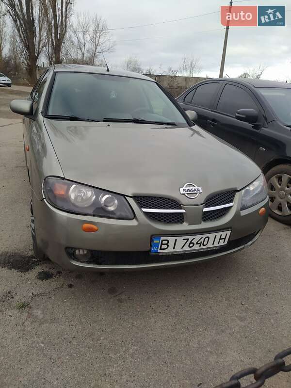 Nissan Almera 2006