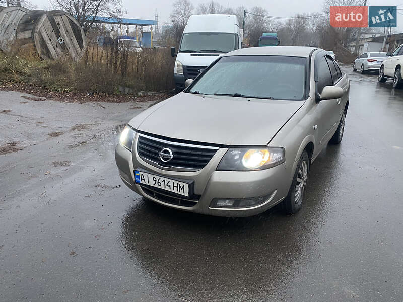 Седан Nissan Almera 2012 в Києві