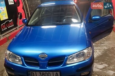 Хетчбек Nissan Almera 2000 в Полтаві