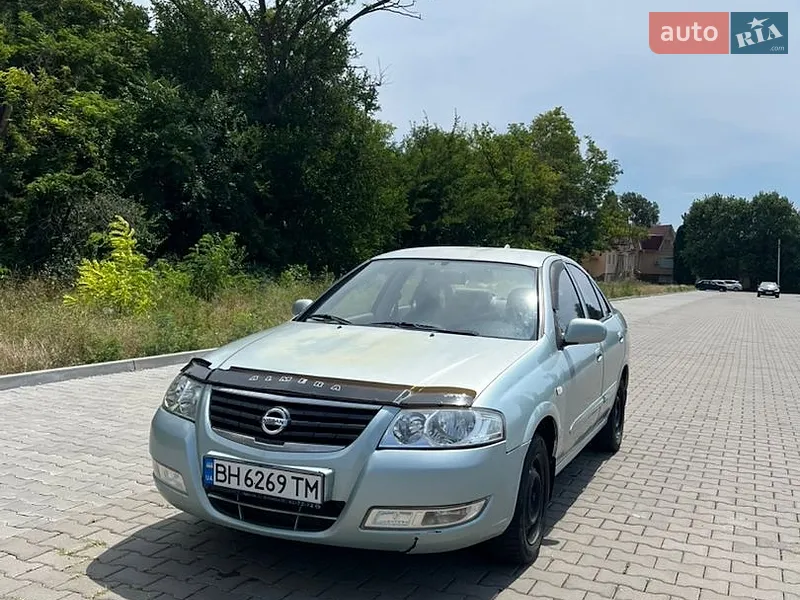 Nissan Almera 2006
