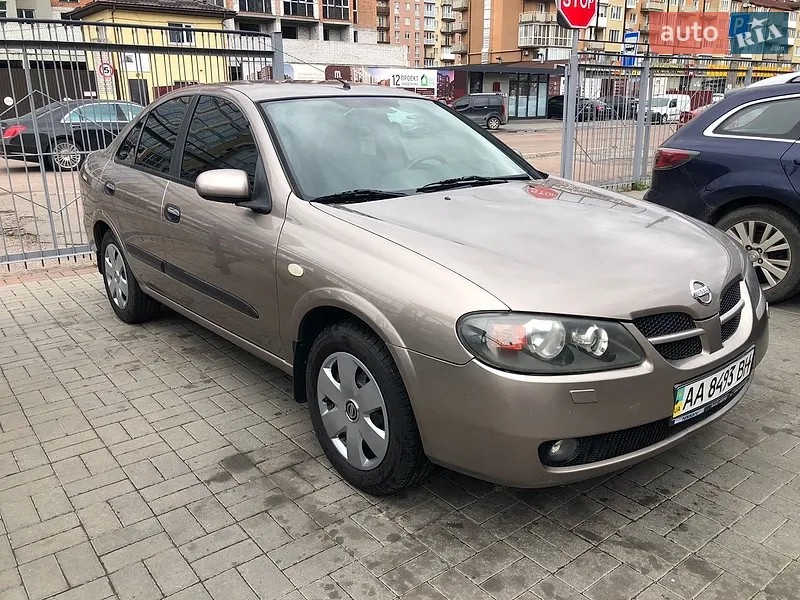 Nissan Almera 2006