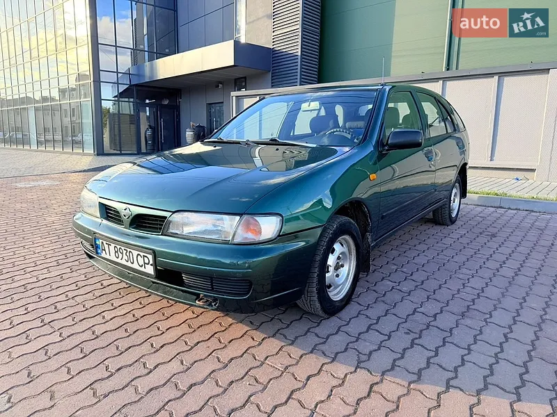 Nissan Almera 1996