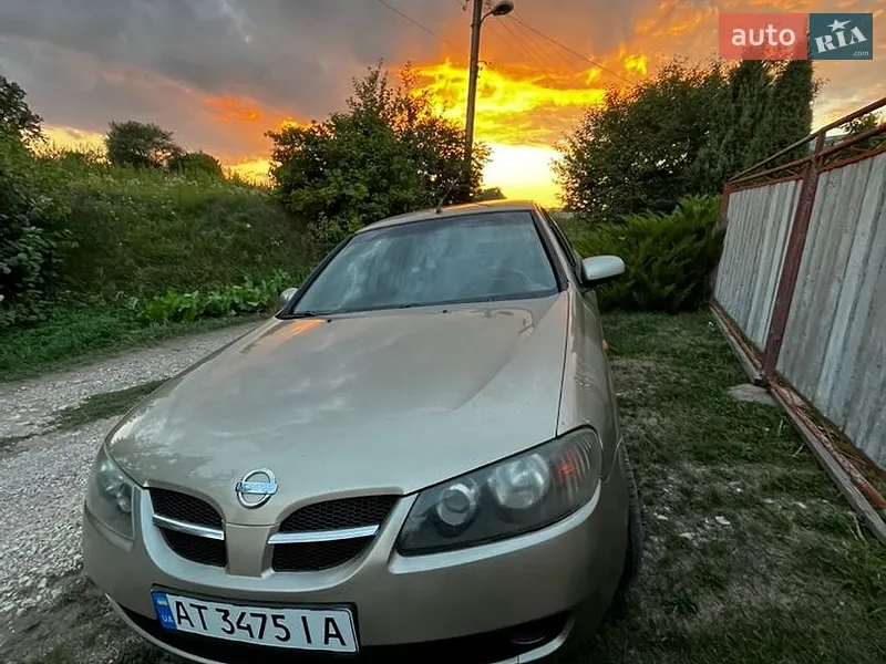 Nissan Almera 2004
