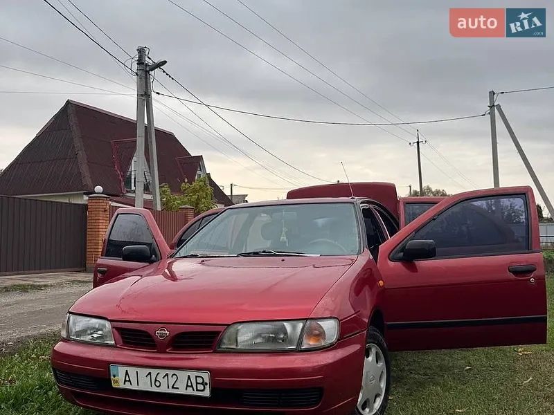 Nissan Almera