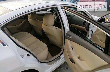 Седан Nissan Altima 2011 в 