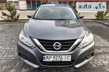 Седан Nissan Altima 2018 в Мелитополе