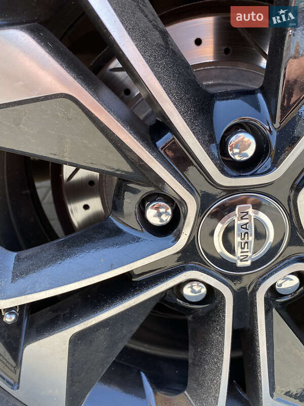 Седан Nissan Altima 2015 в Ивано-Франковске