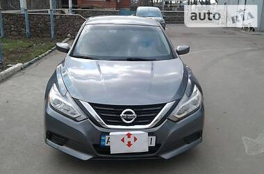 Седан Nissan Altima 2016 в Білій Церкві