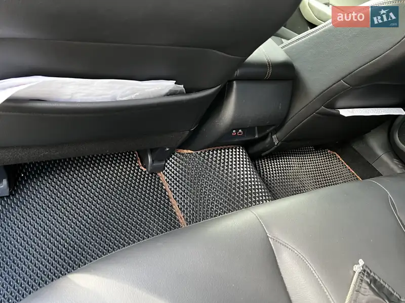 Nissan Altima 2019 VIN 1N4BL4CWXKN321627 фото оголошення 11 з 61