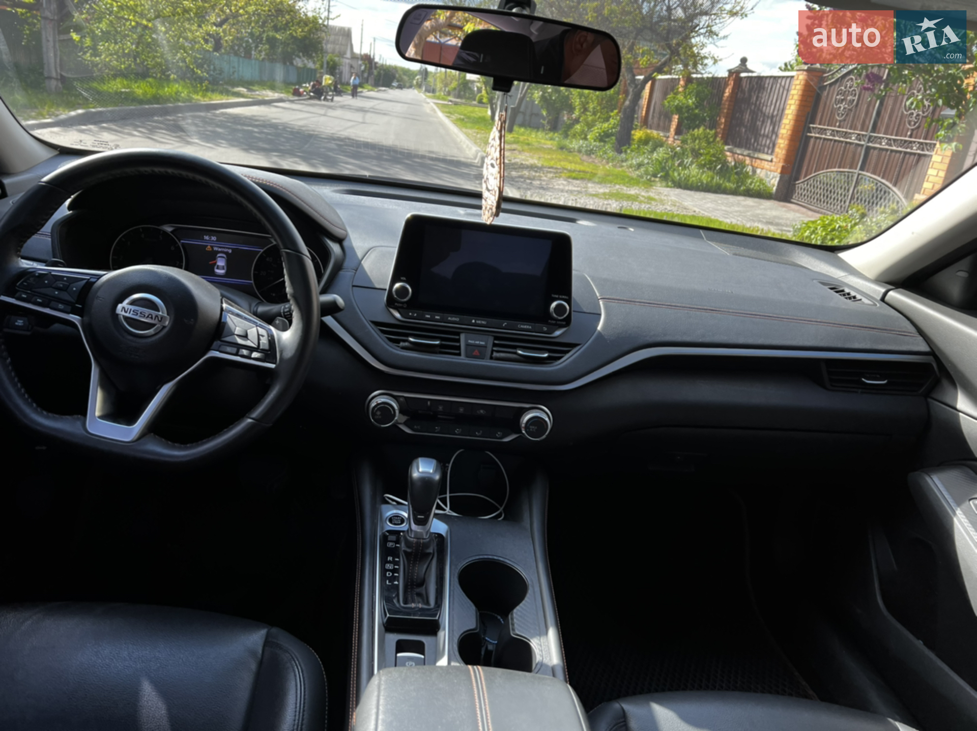 Nissan Altima 2019 VIN 1N4BL4CWXKN321627 фото оголошення 12 з 15