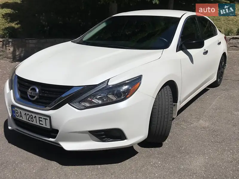 Nissan Altima 2018