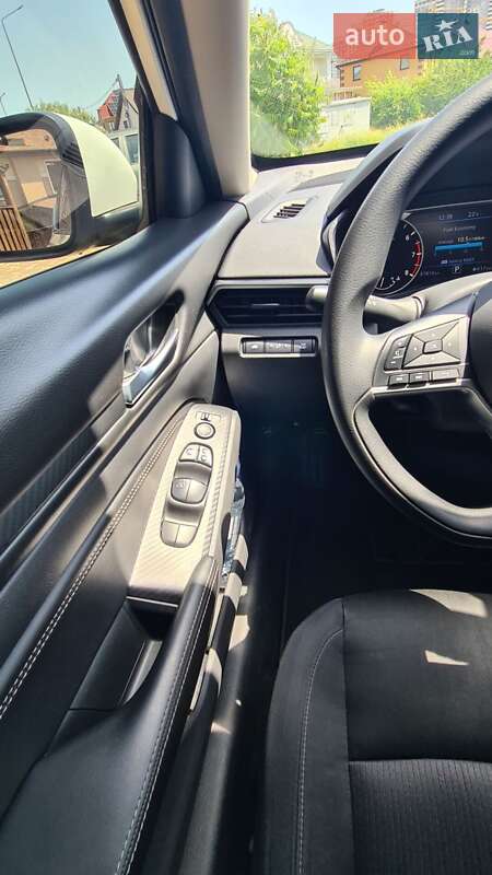 Седан Nissan Altima 2018 в Киеве фото 10 Седан Nissan Altima 2018 в Киеве