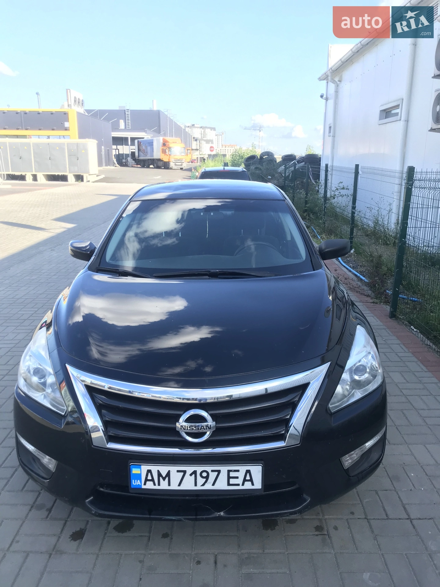 2015 Nissan Altima - мініатюра 2