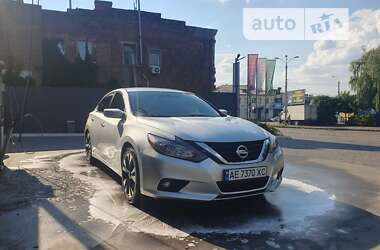 Седан Nissan Altima 2017 в Дніпрі