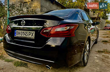 Седан Nissan Altima 2017 в Одесі