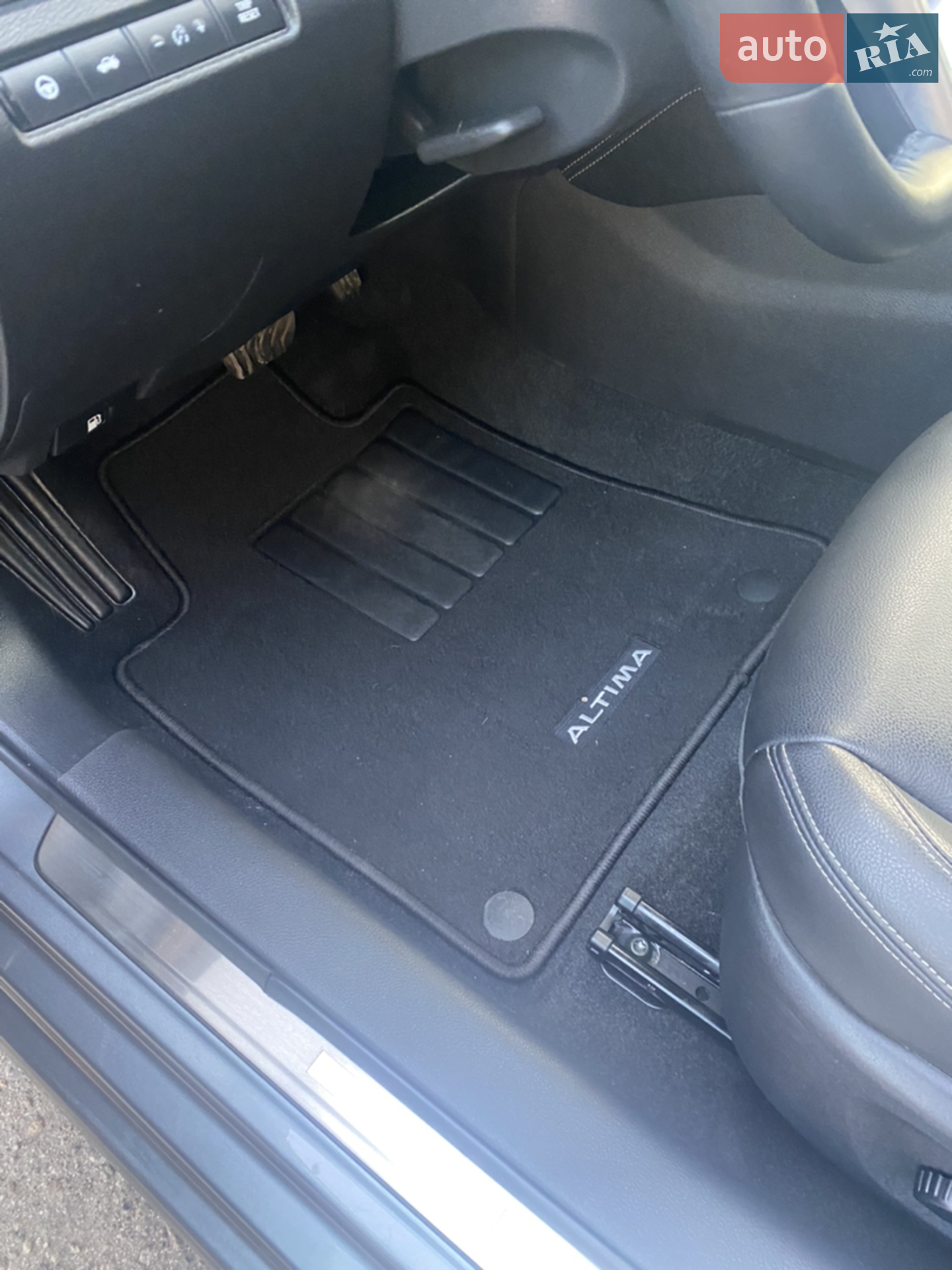 2019 Nissan Altima - мініатюра 10